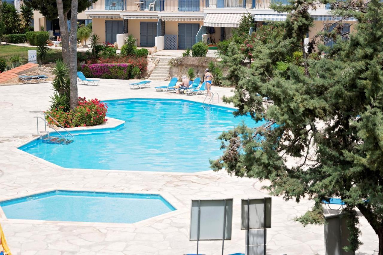 Paradise Gardens Paphos Exterior foto